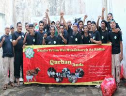 Majelis Taklim Berbagi Daging Qurban